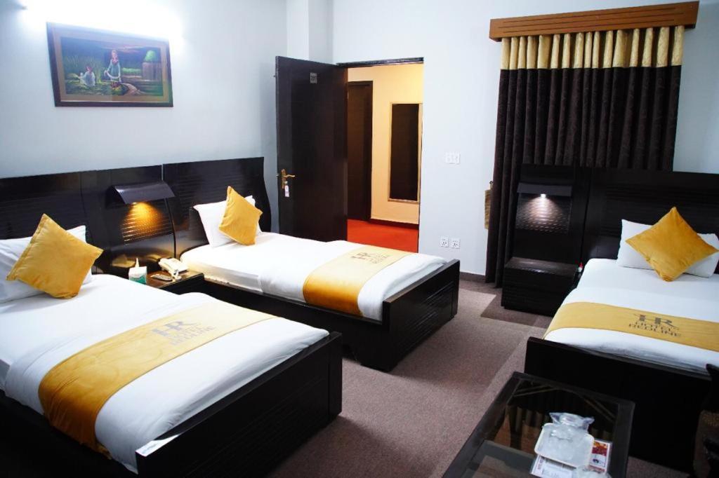 Hotel Red Line Islamabad Buitenkant foto