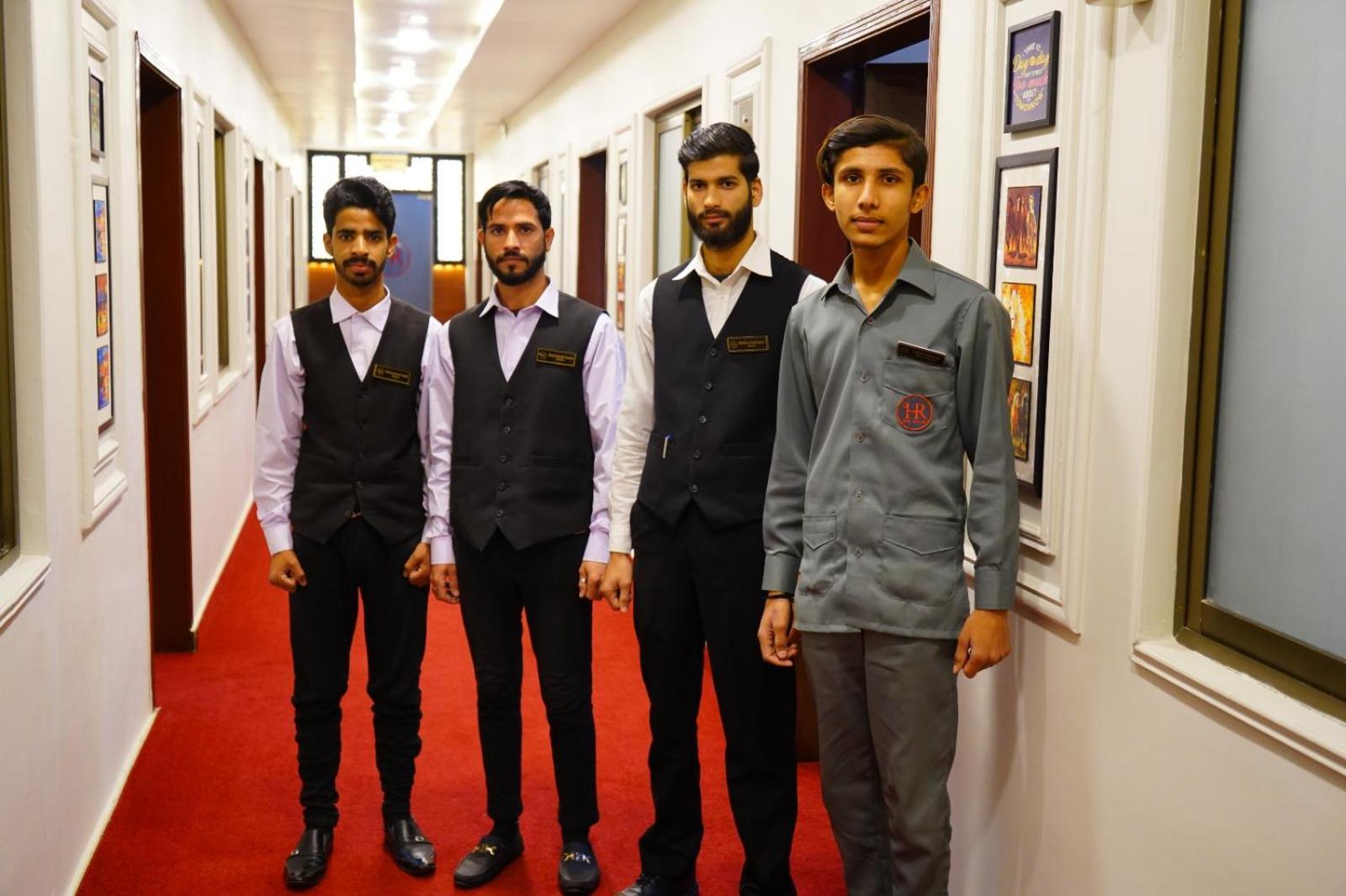 Hotel Red Line Islamabad Buitenkant foto